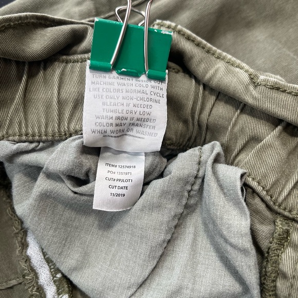 TORRID FIRST @FIT DISTRESSED BOY SHORT SIZE 18 DARK GREEN RUFFLED WAIST - Picture 12 of 13